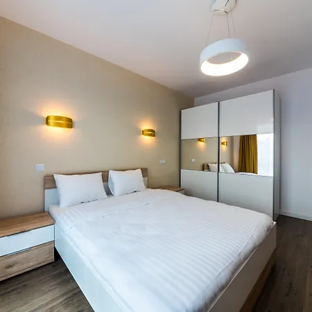 Uba Aparthotel 4*