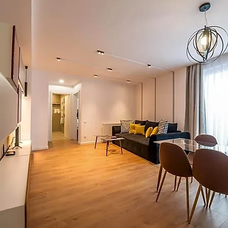 Aparthotel Uba