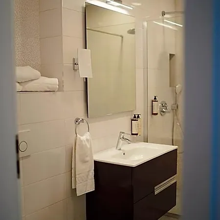 Aparthotel Uba