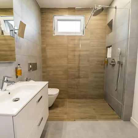 Uba Apartmanhotel 4*